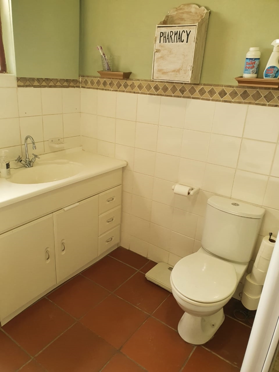  Bedroom Property for Sale in Van Wyksdorp Western Cape